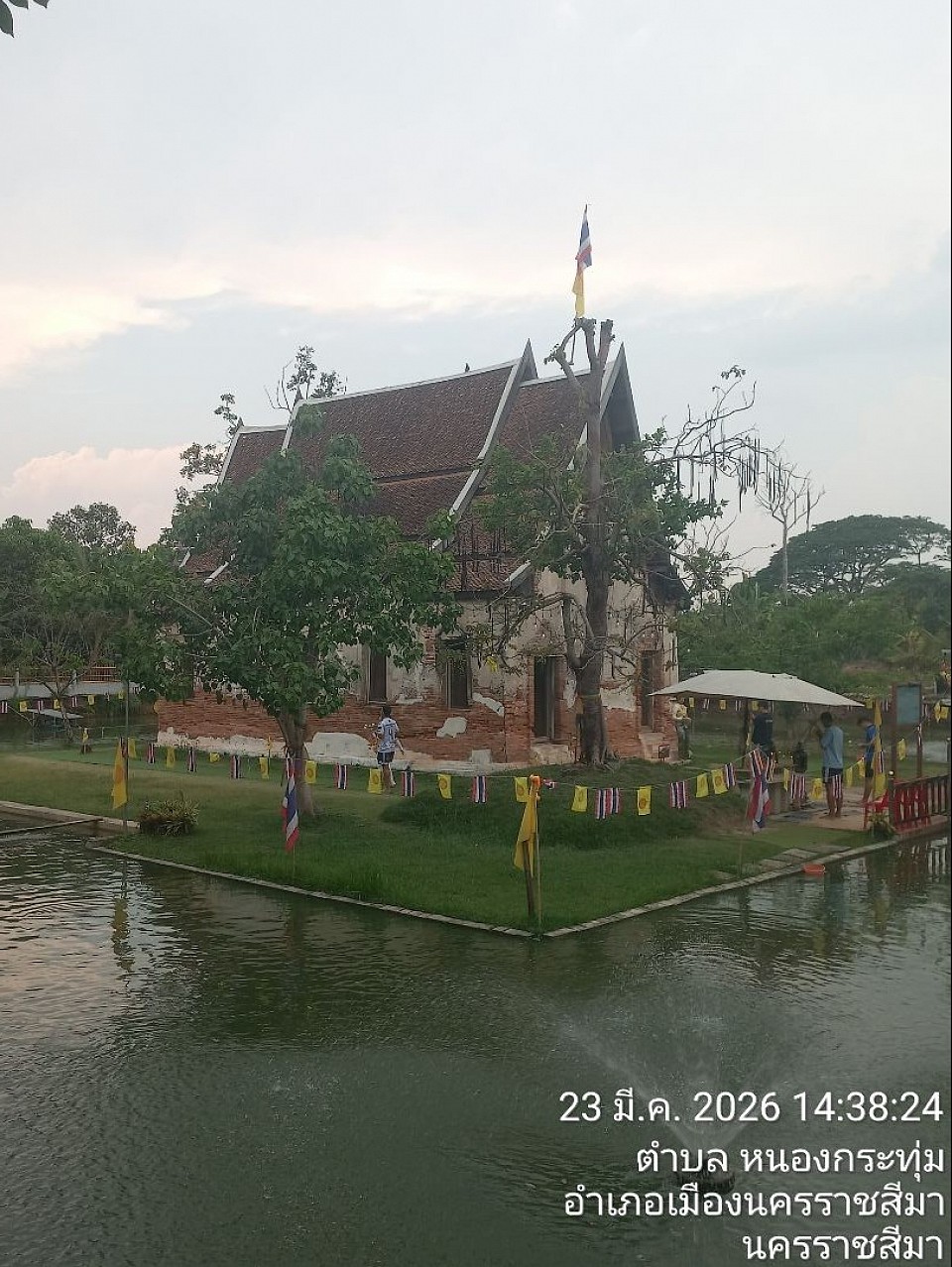 เที่ยวชมโบสถ์กลางน้ำ300ปี วัดหมื่นไวย นครราชสีมา